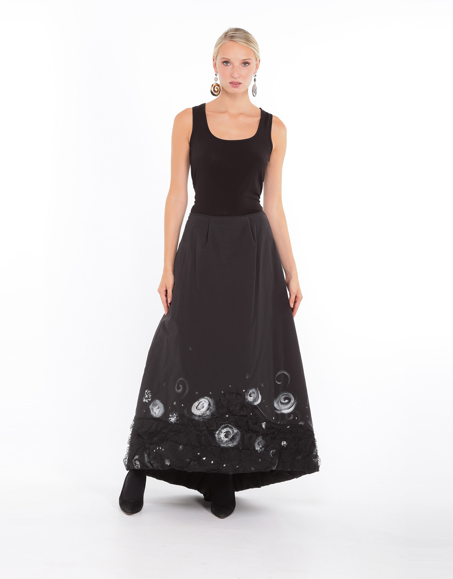 Embroidered and painted maxi skirt in black quilted taffeta